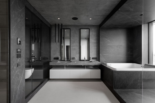 honed marble bathroom